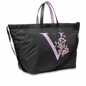 Victoria’s Secret Travel tote bag